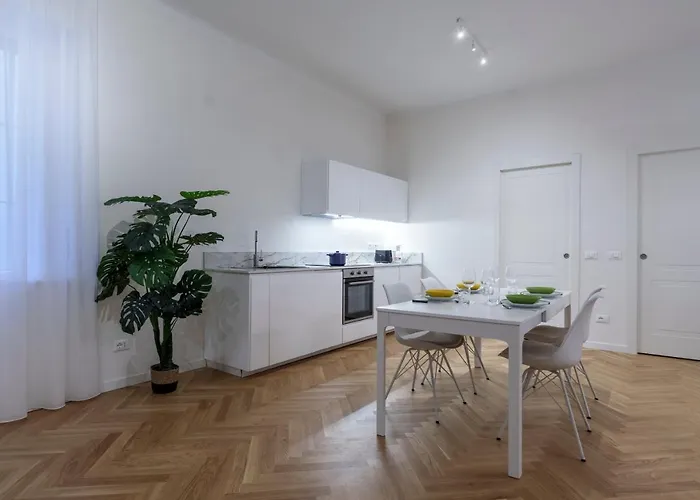 Porta Venezia-trilocale-luxury Con Wifi-neflix * 米兰