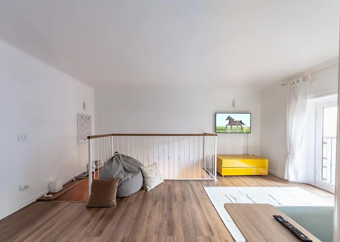 アパート Guesthost - Cozy X4 - 600 M Far From M3 Affori Fn ミラノ