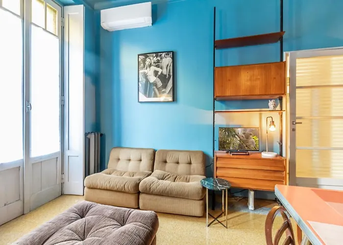 Easylife - - D'adda 21 - Navigli * ミラノ