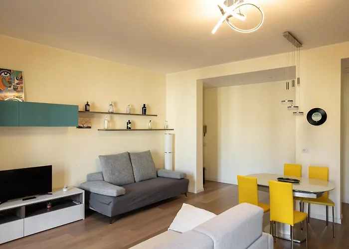 Bilocale Moderno Ed Esclusivo Apartmán *