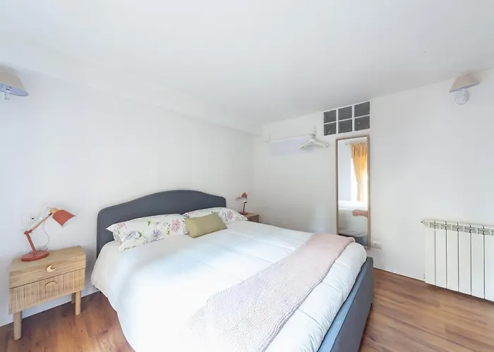 Guesthost - Cozy X4 - 600 M Far From M3 Affori Fn