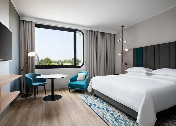 Отель Sheraton San Siro 4*