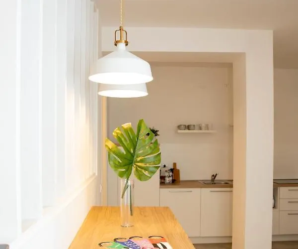 Easy Navigli * ميلان
