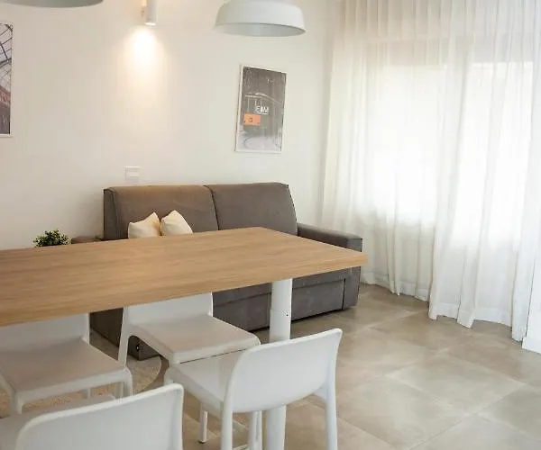 Easy Navigli شقة ميلان