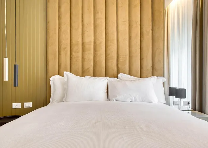 Le Del Corso The Smart Boutique By Ospitami Milaan