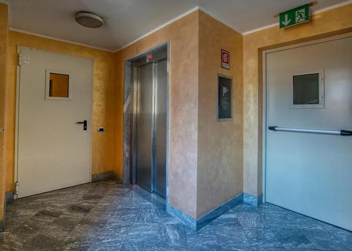 Guesthost - Casa Cherenel ミラノ