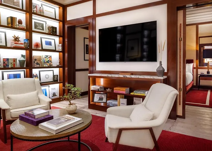 Portrait - Lungarno Collection