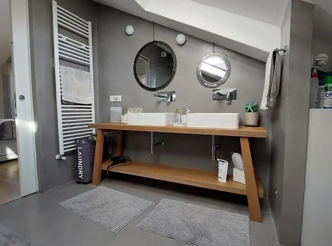 Appartamento Mansarda Olgiati Zona Navigli Milano