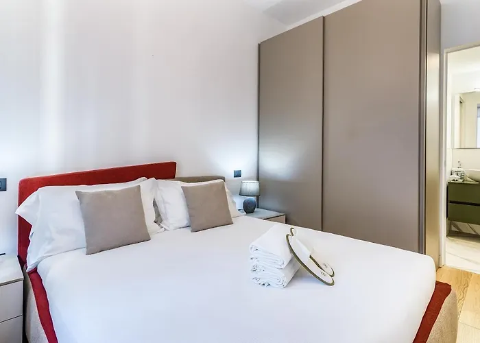 Beplace In San Babila Apartman