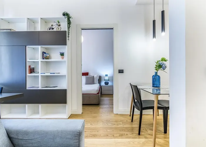 Beplace In San Babila Milánó