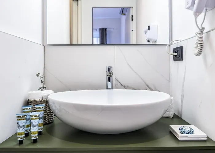 Beplace In San Babila Milánó