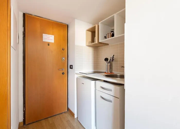 Guesthost - Apts Milano-corso Magenta Lejlighed