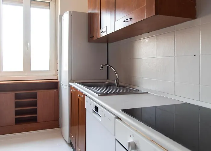 San Siro Stadium - Youhosty * 米兰