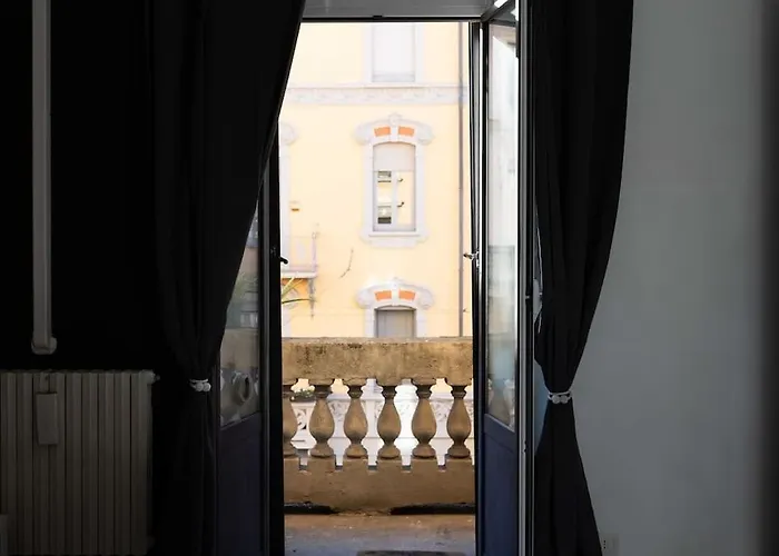 Casemi - Paracelso1 In Centro * Mailand