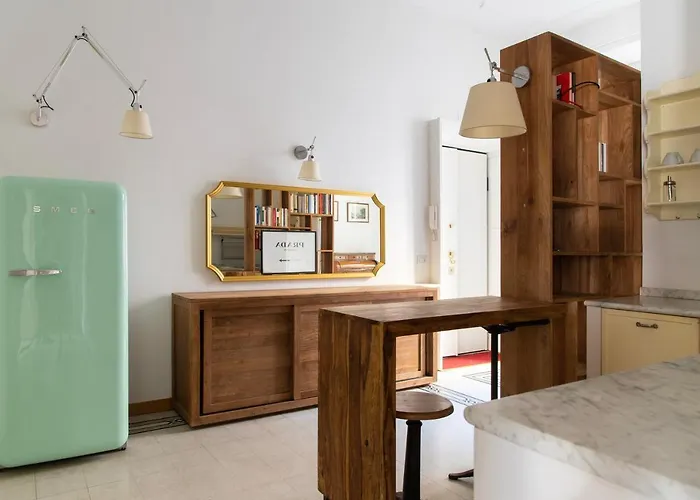 Youhosty - Ponte Vetero 21 *