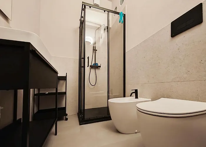 5mincorsocomo - Jolly - Typical アパート