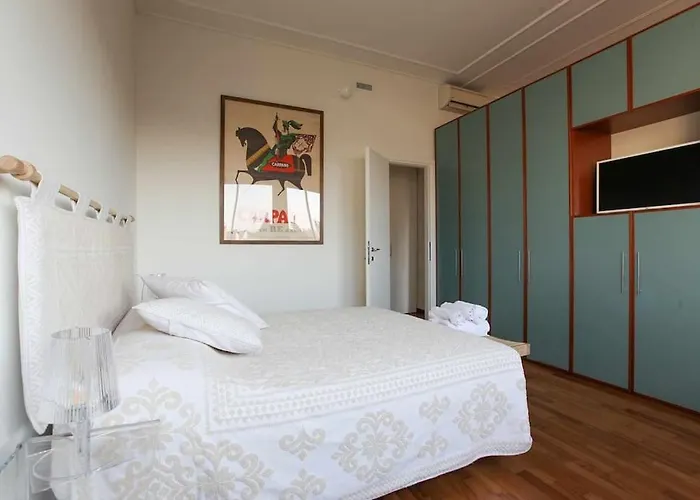 Corso Garibaldi 72 Апартаменты *