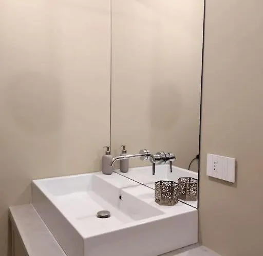 La Vetrina Sulla Citta * ミラノ