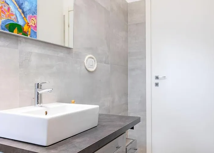 Guest Planet - Flat Near Bovisa *