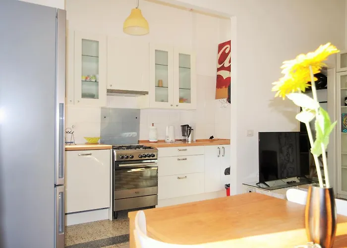 Incantevole De Angeli