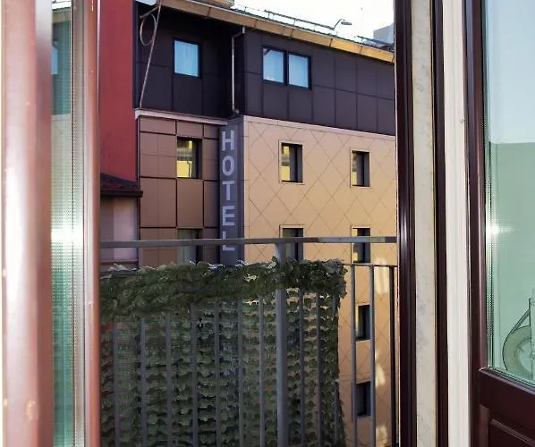 Incantevole De Angeli アパート ミラノ