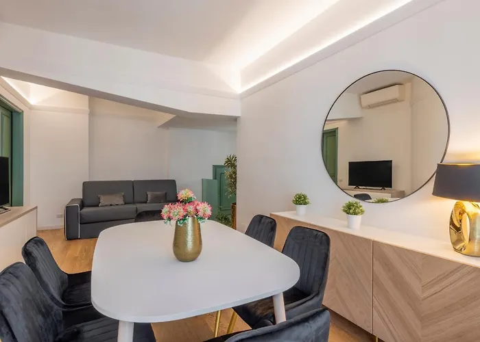 ミラン ロイヤル スイーツ セントロ ドゥオーモ アパート ミラノ