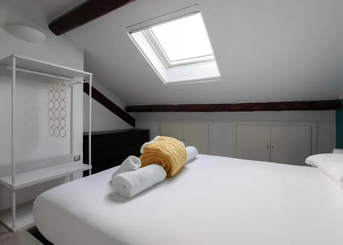 Apartament Guesthost - The Cosy Terrace Of Milano- Via Sardegna