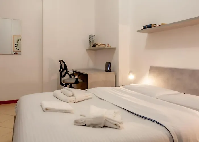 아파트 Bnbutler - Pellegrino Rossi, 42 - Ampio E Comodo Per 5