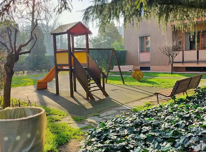 לינה וארוחת בוקר Garden Bicocca *
