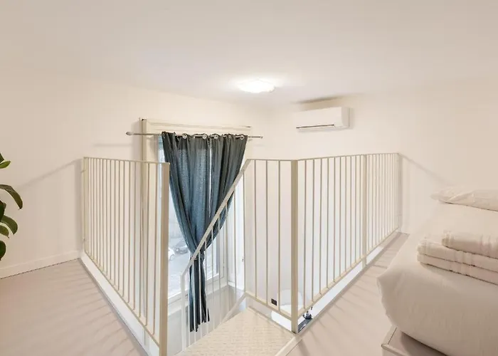 Guesthost - Apts Milano-corso Magenta Lejlighed Milano