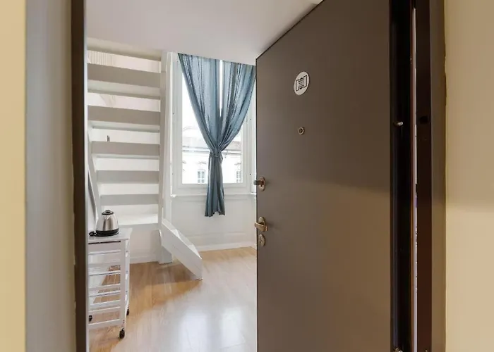 Guesthost - Apts Milano-corso Magenta Lejlighed *