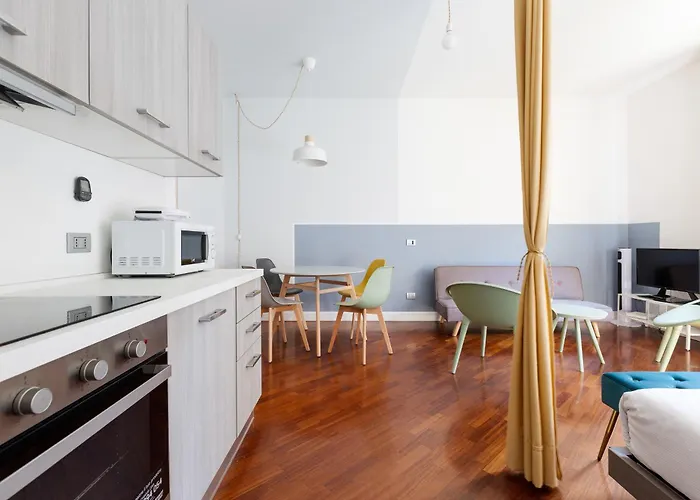 Guesthost - Near Piazza Firenze Appartamento