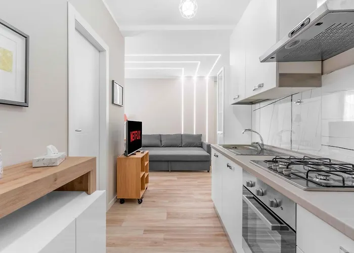 Bo13 -crescenzago- Bright - Wifi - Elegant Apartmán