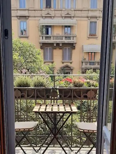 아파트 Peaceful In Porta Venezia