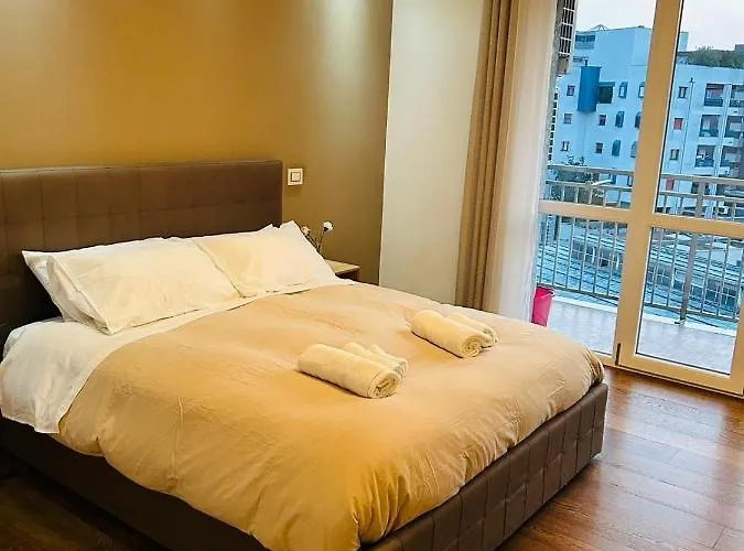 Morivione - Bocconi Free Parking Apartment *