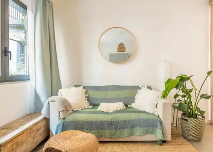 I Host - Polesine 2 Милан