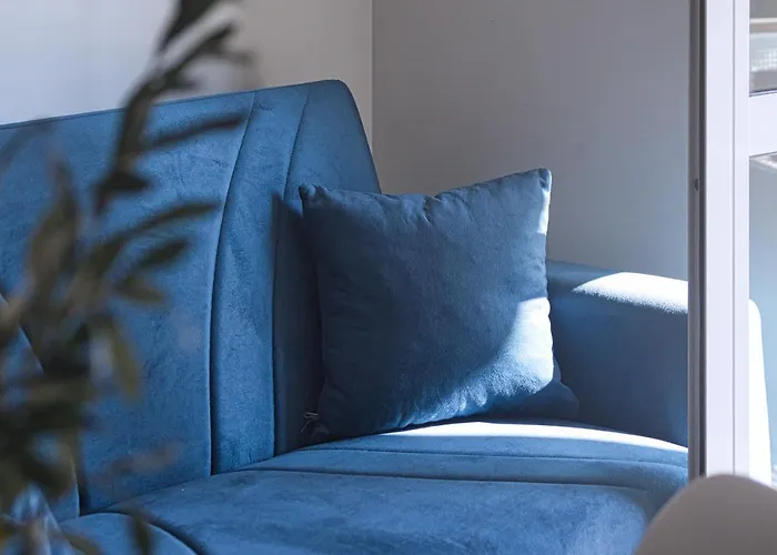 Joivy Delightful Flat With Balcony Milánó