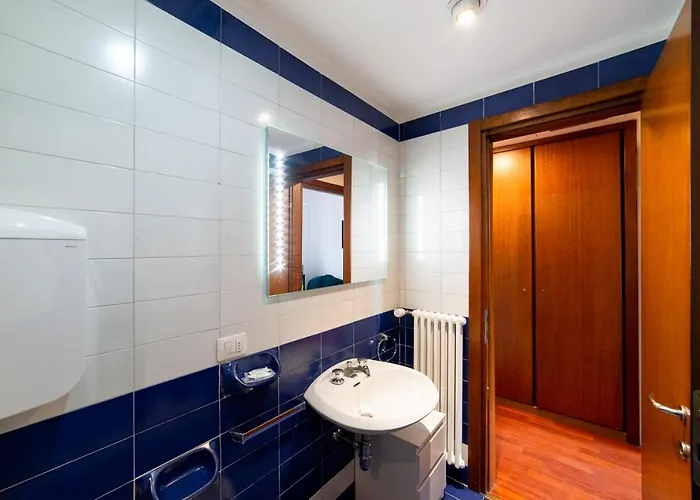 Hbhall Brera 59 * מילאנו