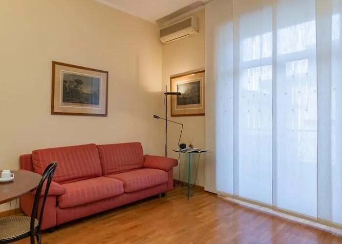 Appartamento Comodo Tra Brera E Porta Nuova *