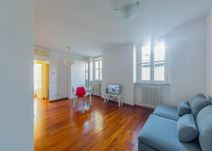 Cozy Flat 500m From Affori Fn! *