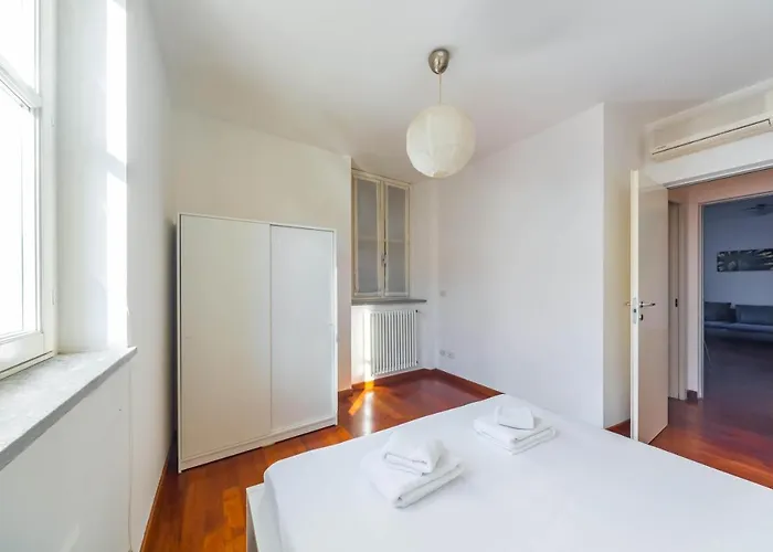 Cozy Flat 500m From Affori Fn!