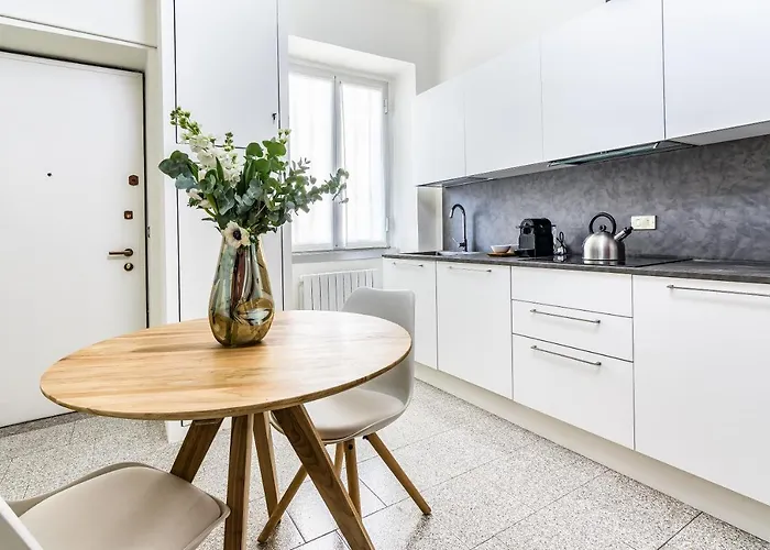 Beplace In Porta Garibaldi Lägenhet