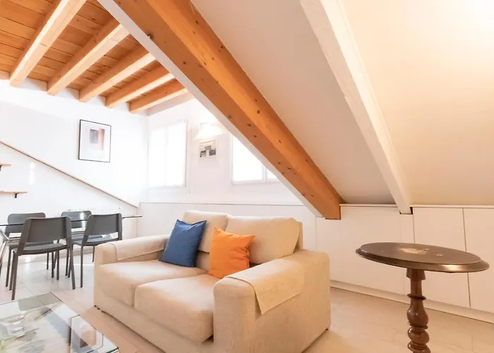 Mansarda Cola Lägenhet