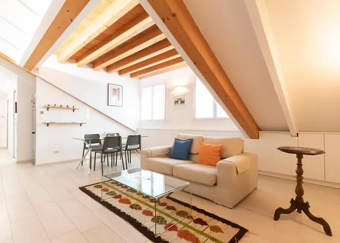 Mansarda Cola * Milano