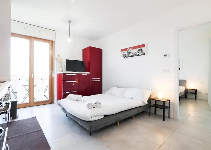 Apartment Primopiano - Caduti Missione Milan
