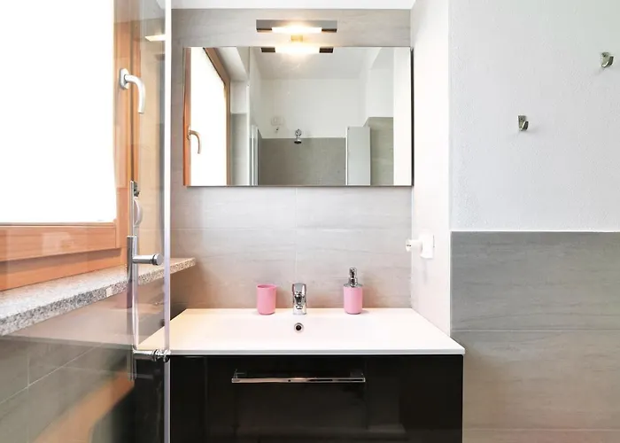 Apartment Primopiano - Caduti Missione