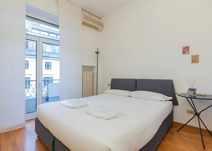 Comodo Tra Brera E Porta Nuova Apartament Mediolan
