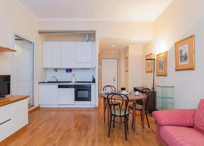 Apartament Comodo Tra Brera E Porta Nuova *