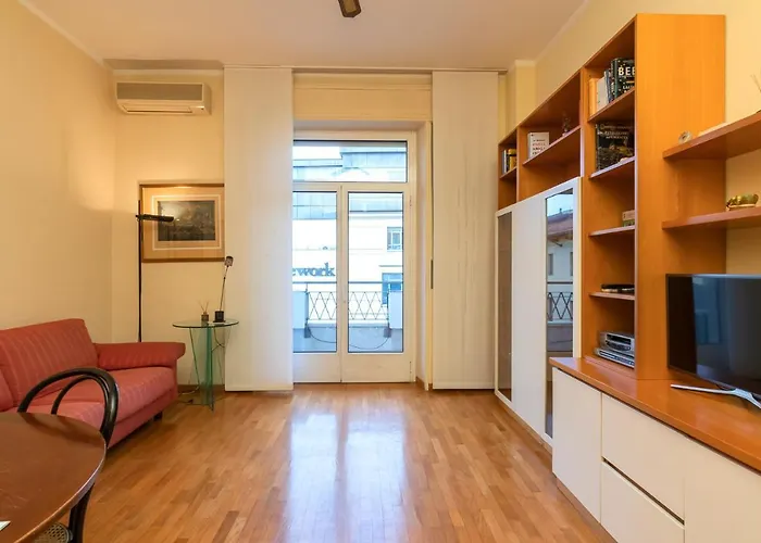 Comodo Tra Brera E Porta Nuova