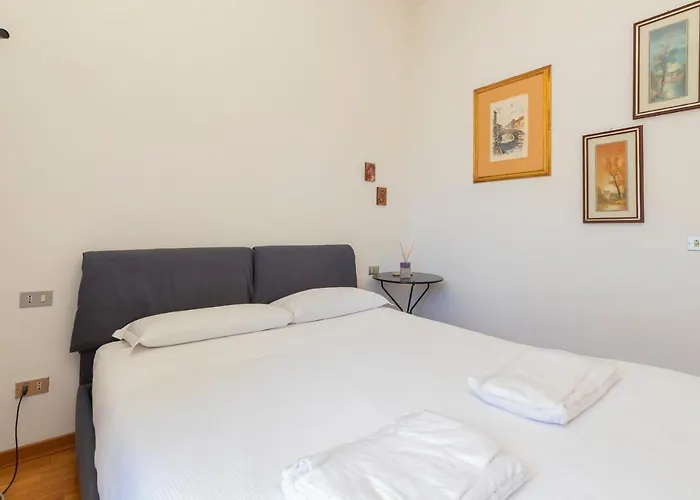 Comodo Tra Brera E Porta Nuova Apartament